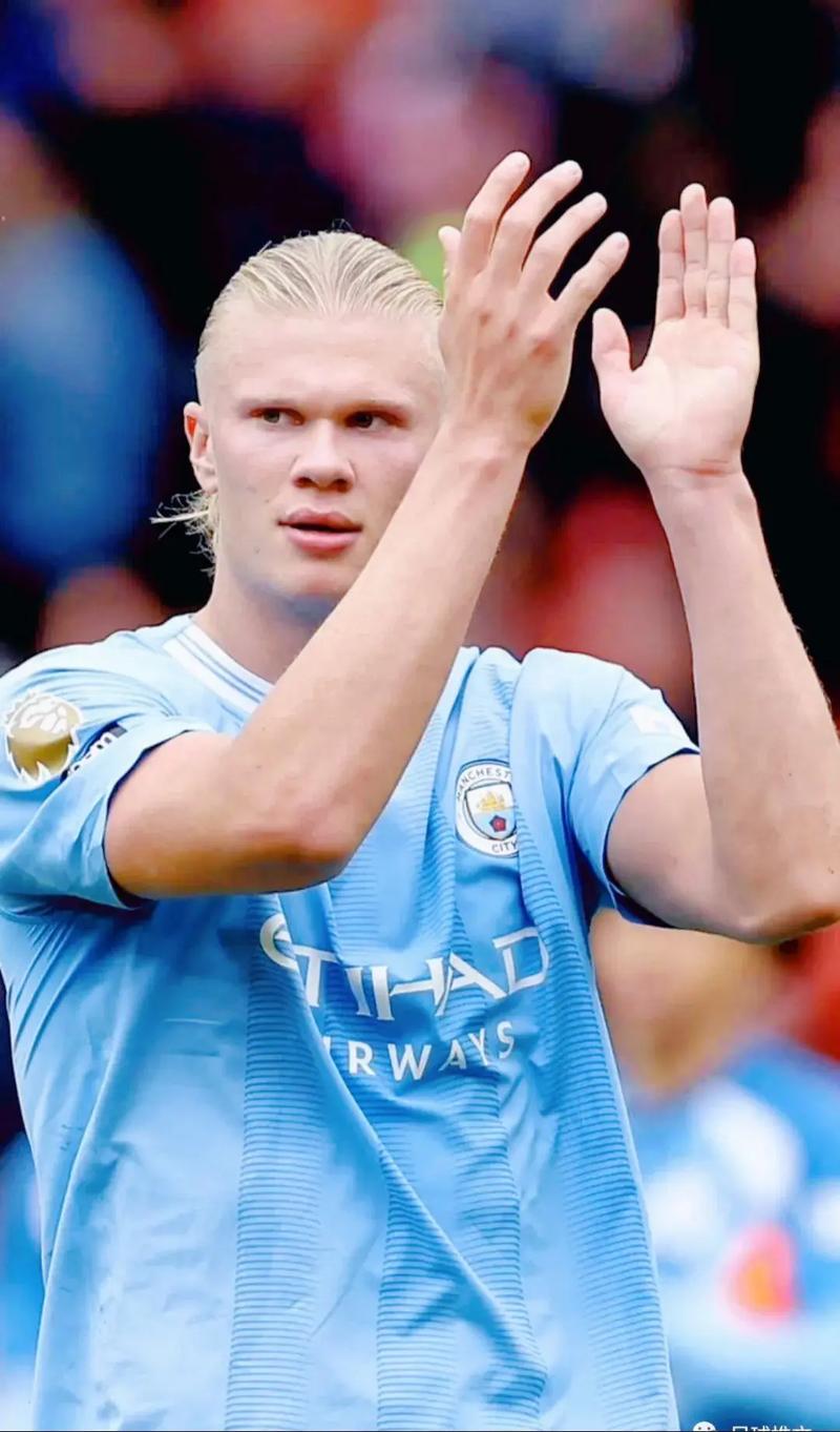 篮球NBA裁判承认关键球判罚存在问题