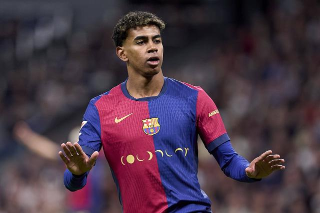 意媒：那不勒斯希望1月从曼联租借梅努，罗马加入竞争